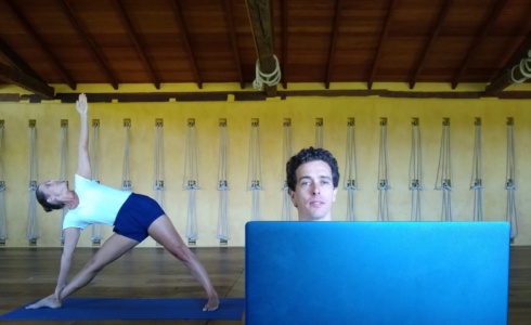 As responsabilidades do professor e do aluno em uma aula de yoga on-line 